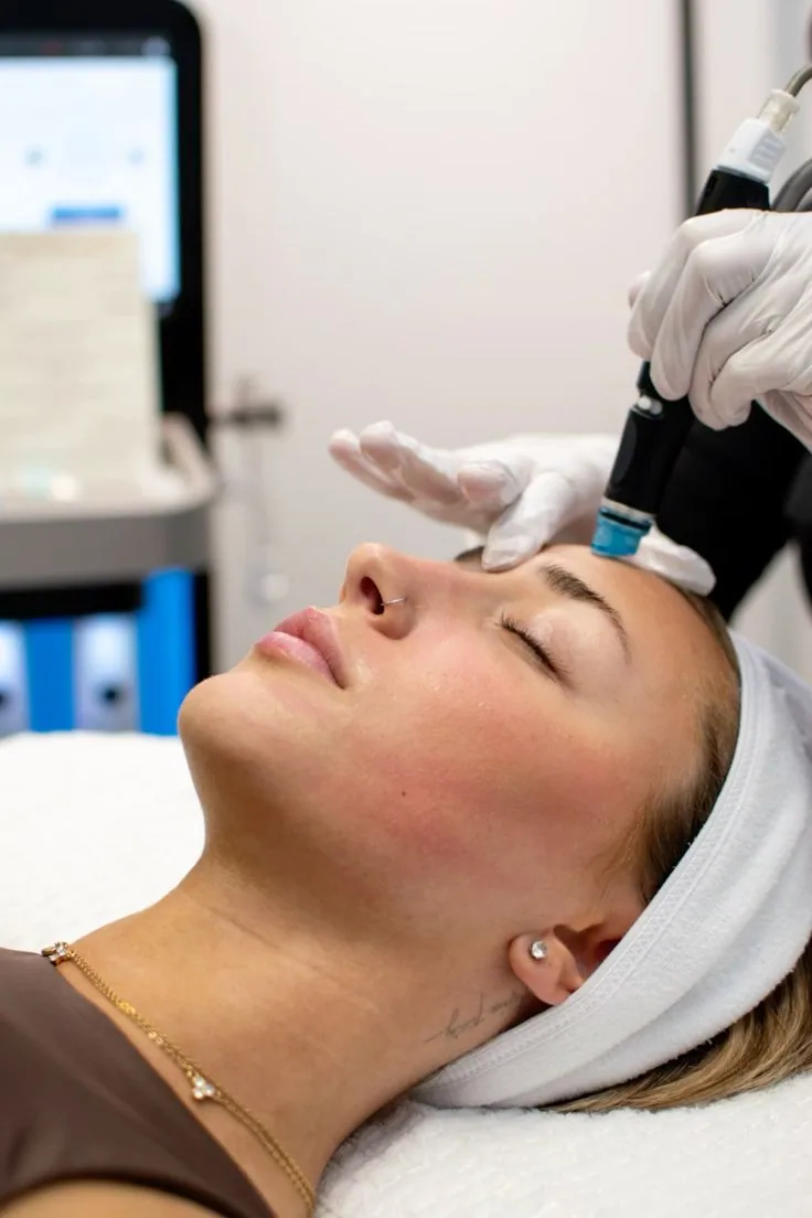 Étape de protocole enseignée pendant la formation Hydraskin