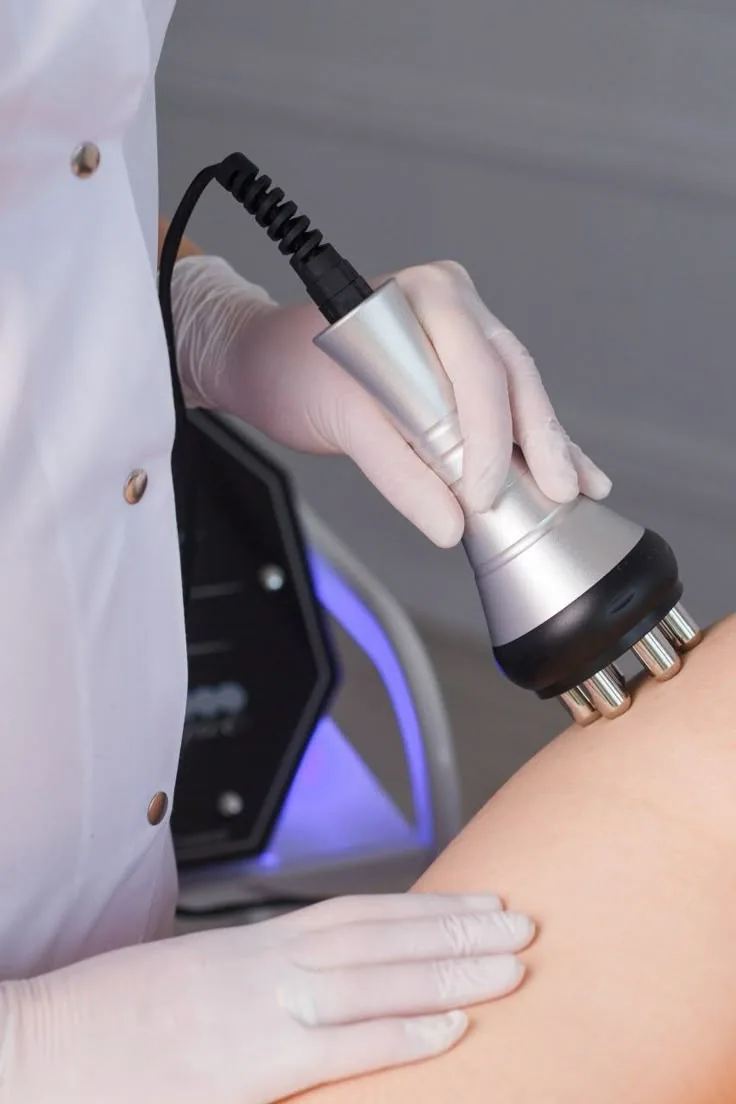 Formation Lipocavitation • Radiofréquence • Lipolaser — Le protocole et ses finitions Préparation d’une session Lipocavitation, RF & Lipolaser dans un institut