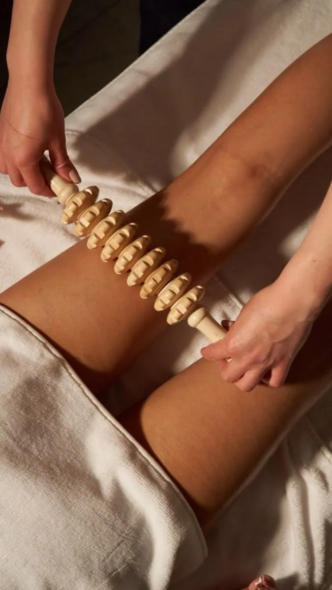 Formation Madérothérapie Visage & Corps — Le protocole et ses finitions Préparation d’une session Madérothérapie visage & corps dans un institut