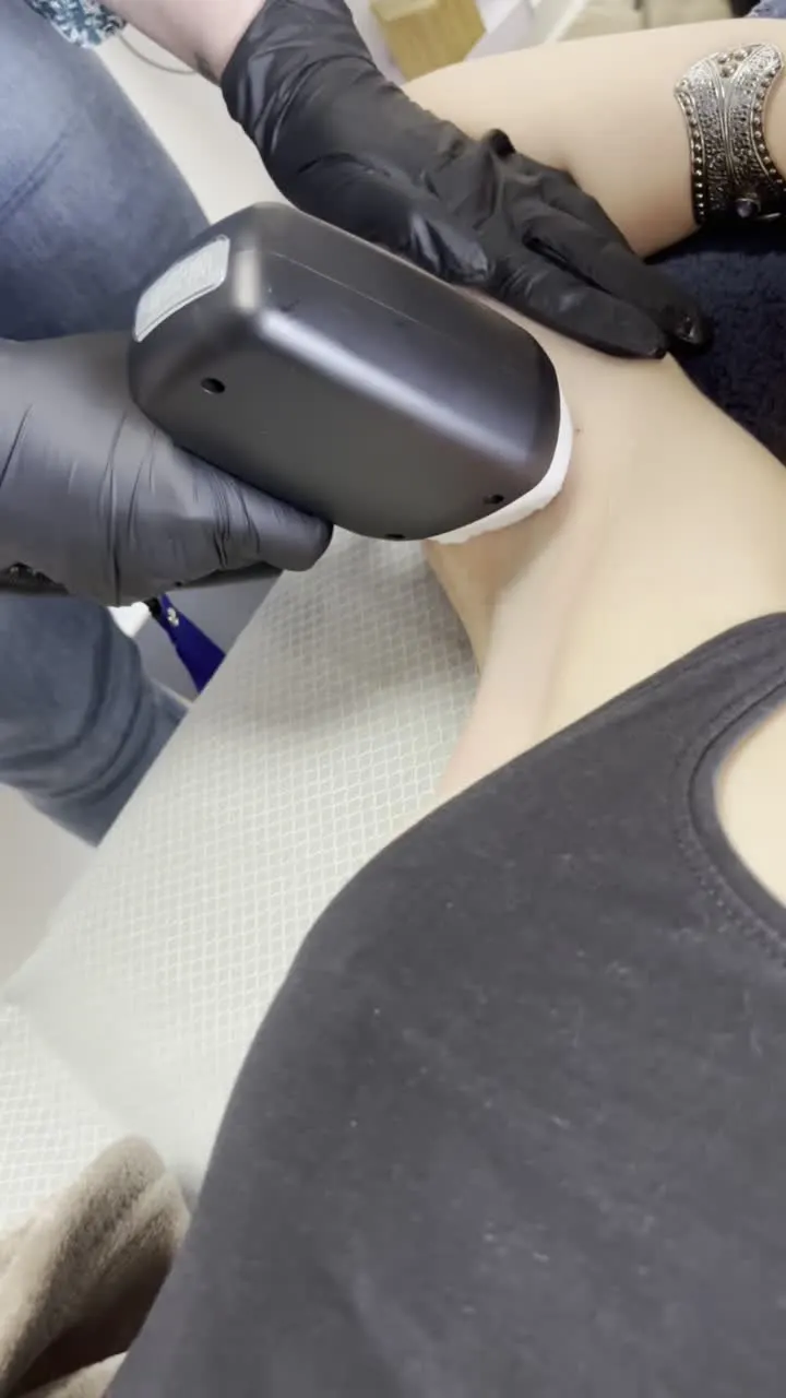 Matériel de formation esthétique professionnelle Matériel professionnel utilisé pour une formation beauté